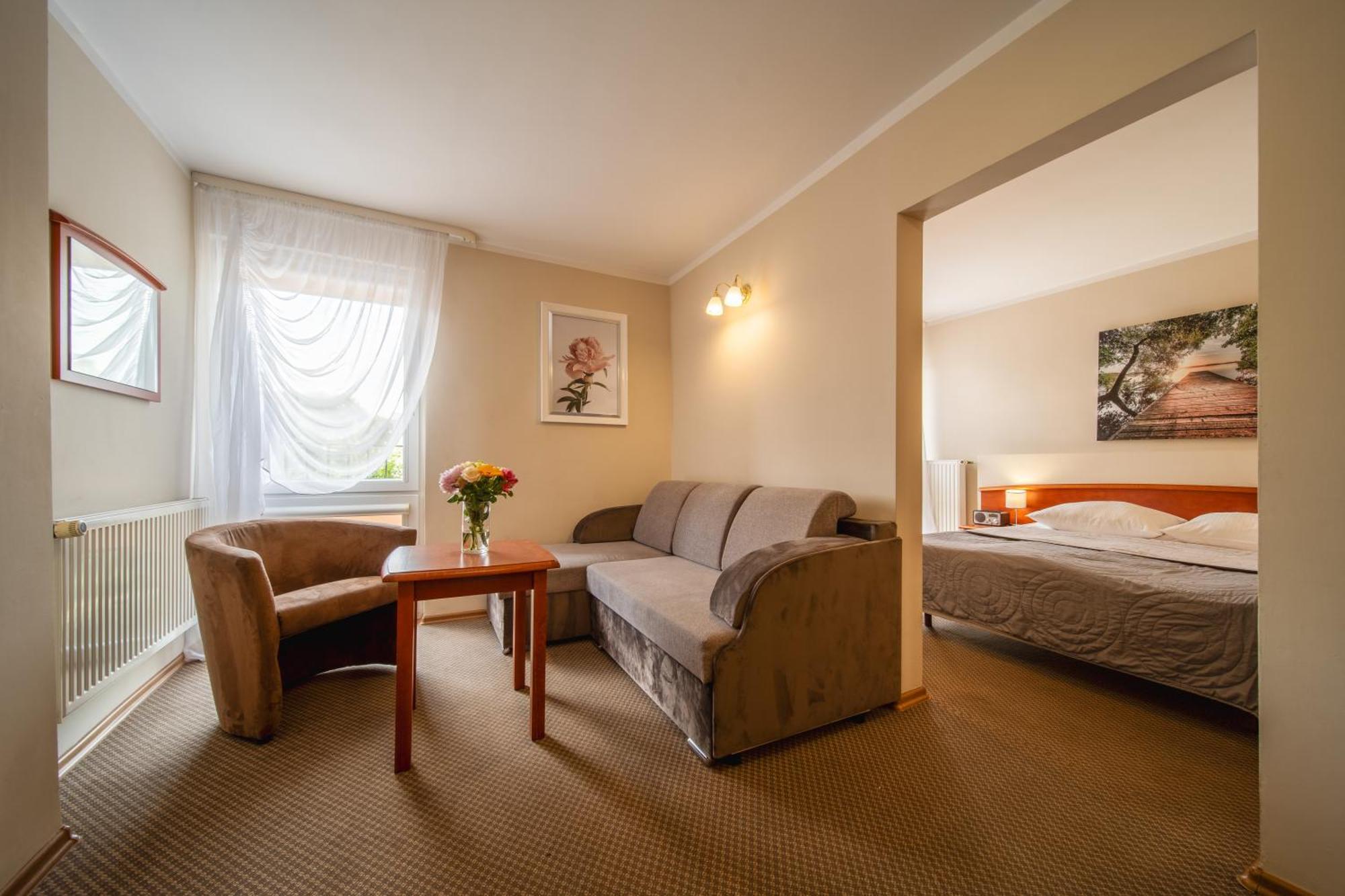 Hotel Gromada Ломжа Екстер'єр фото