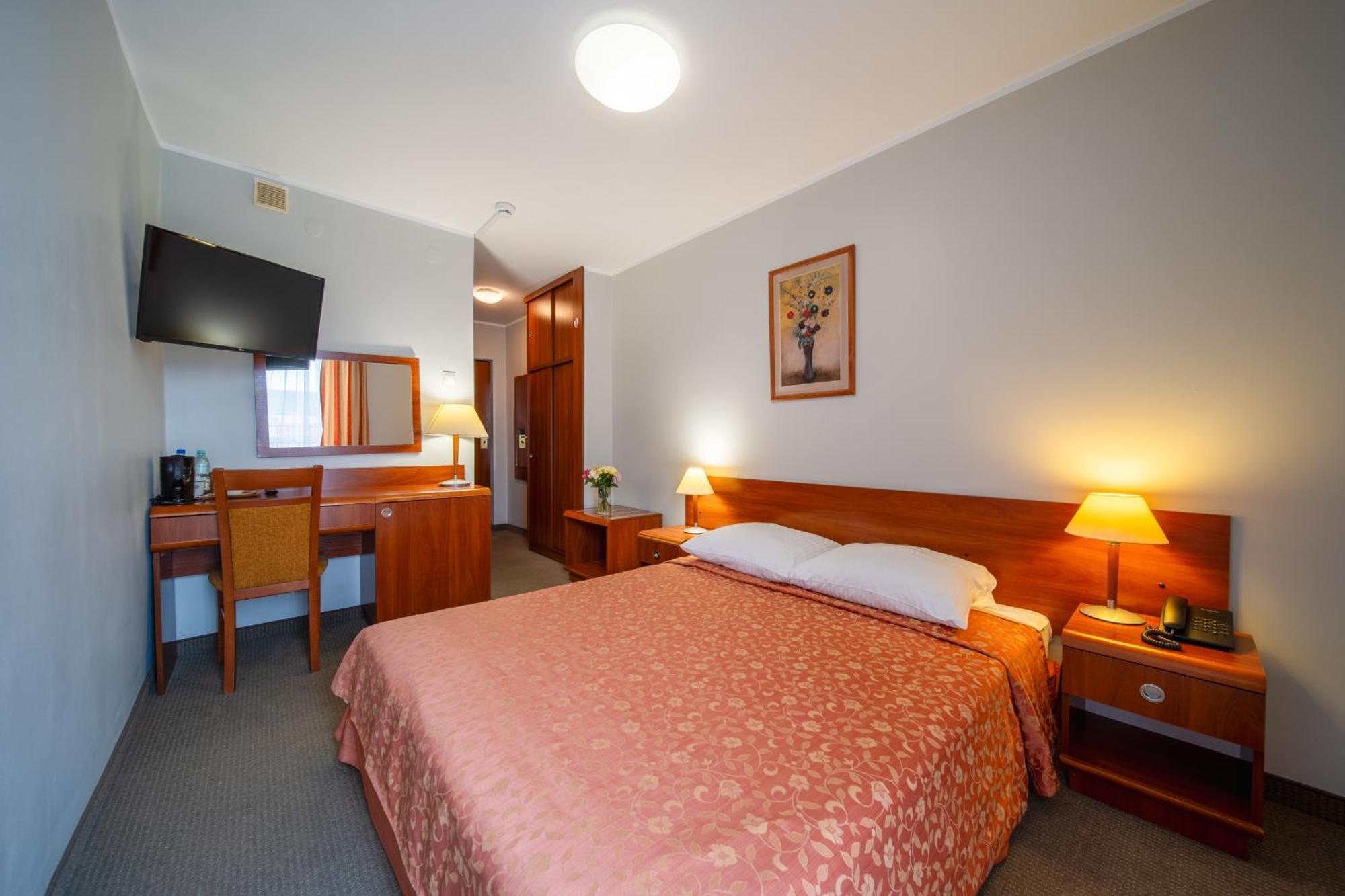 Hotel Gromada Ломжа Екстер'єр фото