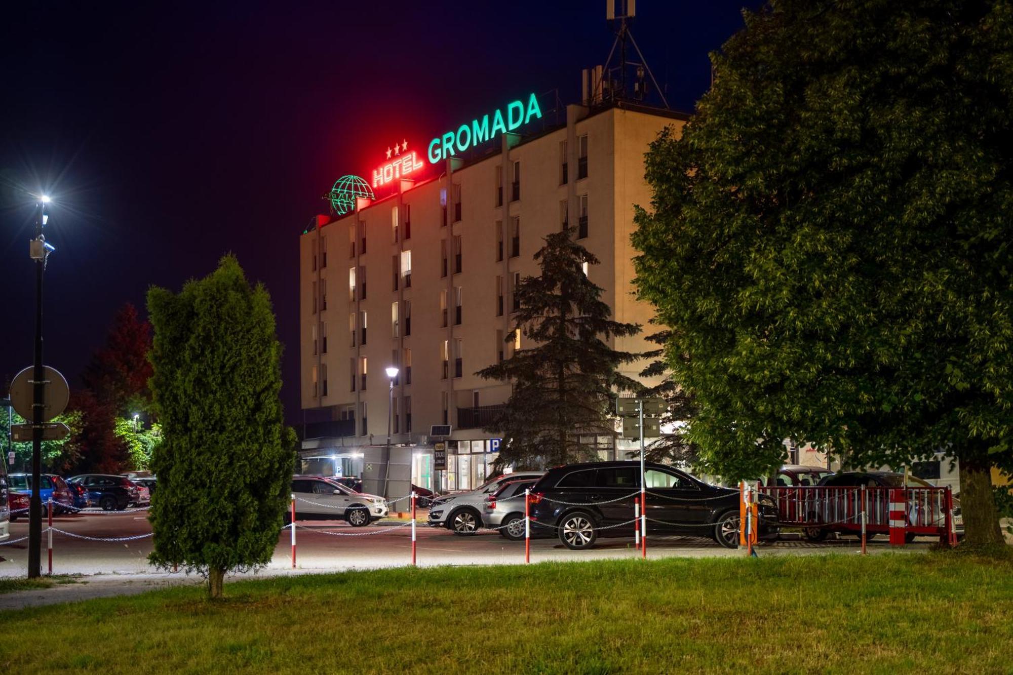 Hotel Gromada Ломжа Екстер'єр фото