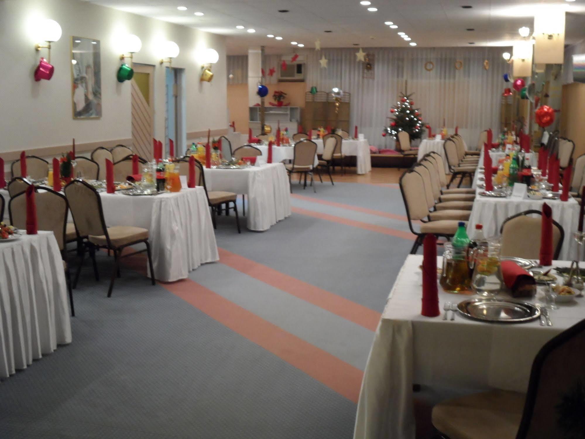 Hotel Gromada Ломжа Екстер'єр фото