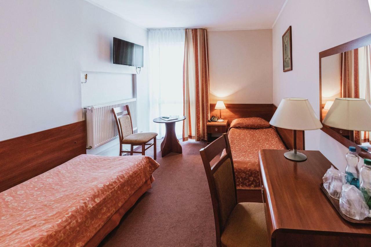 Hotel Gromada Ломжа Екстер'єр фото