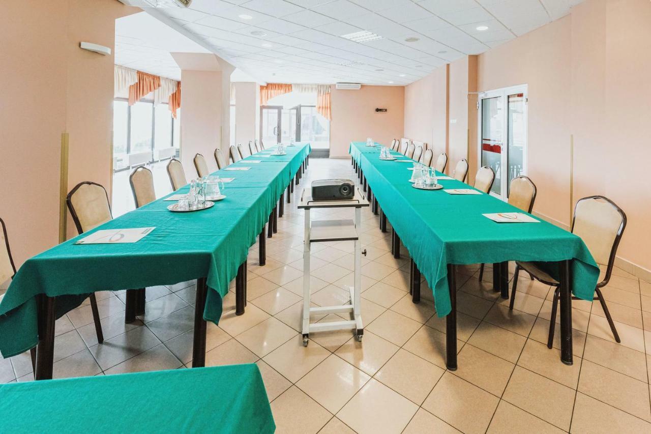 Hotel Gromada Ломжа Екстер'єр фото